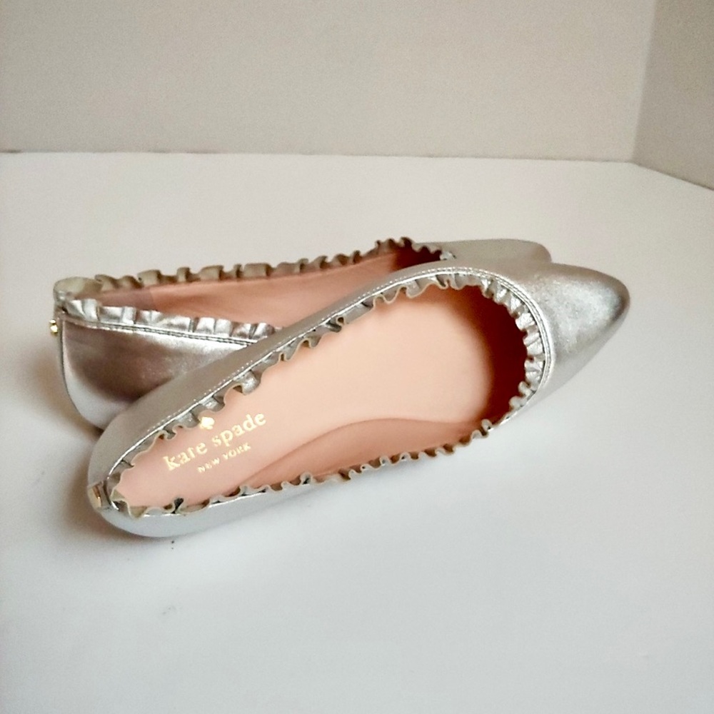 Kate Spade Nicole Skimmer ruffle flat